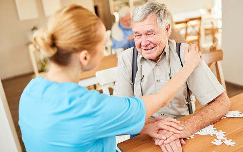 Alzheimer : prise en charge et bonnes pratiques